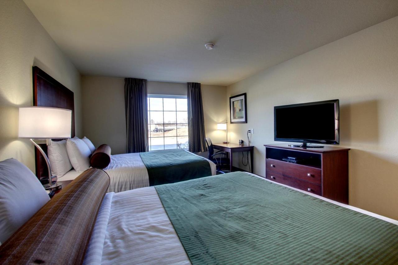 Hotel Cobblestone & -